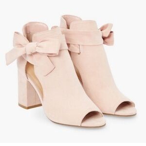 Sz 5.5 Karine Pink Peep Toe Suede Booties NIB-4451